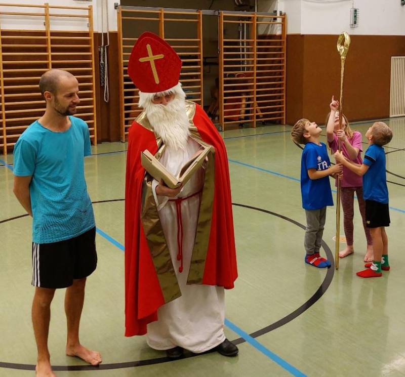 nikolaus.jpg nikolaus.jpg